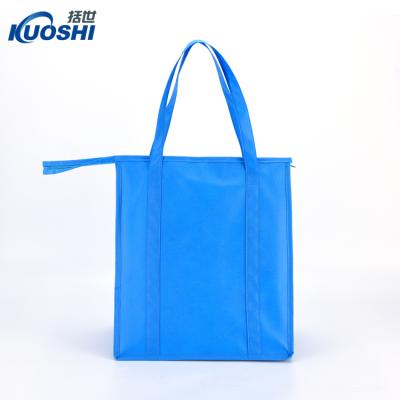 China Waterproof Hot Sale Customized Cooler Logo Size Food Delivery Insulated Bags for sale