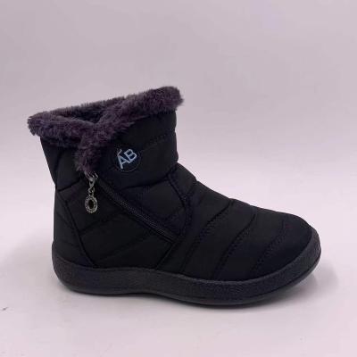 China 2022 Umbrella Boots Lightweight Cloth Material Snow Boots Women's Boots With Warm And Anti-slip Wool Coating for sale