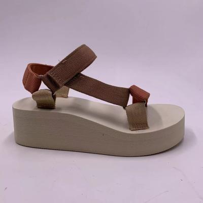 China 2022 summer sale new style sandal women's sandals flat hot spring EVA light hot spring fashion trend for sale