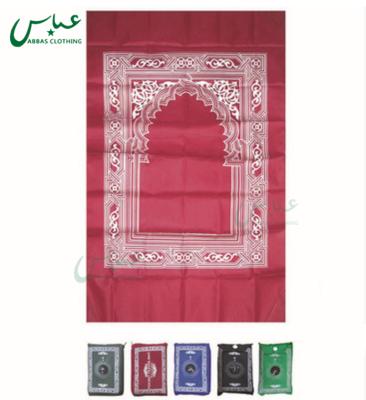 China Foldable High Quality Foldable Mat Arabic Compass And Muslim Prayer Blanket With Compass for sale