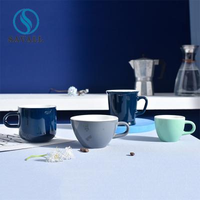 China Regalos verdes azules del OEM Grey Coffee Porcelain White Mugs en venta