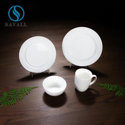 China el servicio de mesa blanco de la porcelana 4pcs fija el cuenco de cerámica 5inch de la taza platea en venta