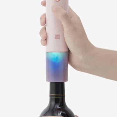 China Portable Aluminum Cordless Automatic Cutter Opener Corkscrew Wine Corkscrew Feature Electric Wine Bottle Openers for sale