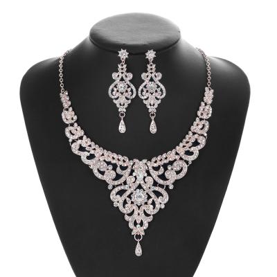 China Luxury Tassel Full Diamond Bling Bride Jewelry Set Women Cute Bridal Fashion Earrings Necklace Jewelry Set for sale