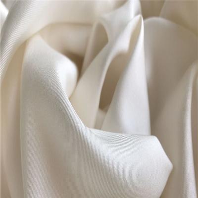 China 15688 14m/m 102cm Organic Undyed Silk Twill Fabric With 100% Natural Silk Material For Clothing for sale