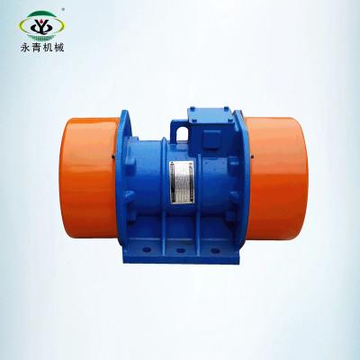 China Factory Source IP55 AC 3 Phase Motor 220v 1hp Vibration For Vibrating Table for sale