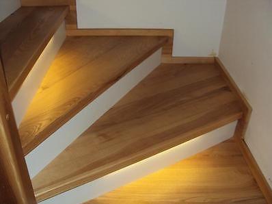 China Triangle shape natural white oak solid wood stair treads for sale