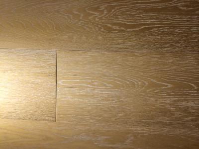 China hand-scraped european oak white grain engineered wide plank floors for sale