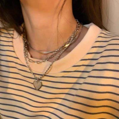 China Vintage Fashion Jewelry Necklace Multilayer Heart Hip Hop Pendant Necklace Layered Heart Necklace For Women for sale