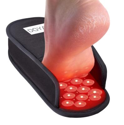 China Skin Tighten DGYAO Arthritis And Pain Relieve Red Infrared Light Slipper Therapy For Foot DIP LED One Protection for sale