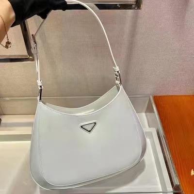 China Other Famous Brands 2023 Armpit Pack Retro Medieval Oblique One Shoulder Span Leather Bag Designer Handbags for sale