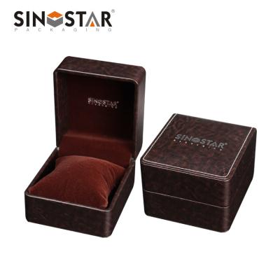 中国 Leather Watch Box Suitable For Men And Women With Custom Design And Glossy Lamination 販売のため