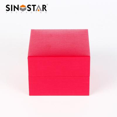 中国 Plastic Watch Box With Inside Material PU With Texture For Watch Storage And Display 販売のため