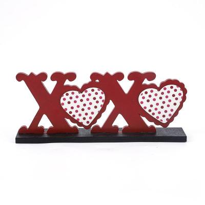 China Environmental Friendly Valentine's Day Decoration XOXO LOVE Home Wedding Decoration Placement for sale