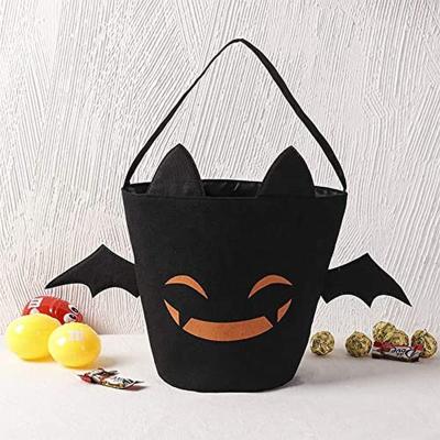 China 100% Eco-Friendly Best Selling Black Bat Monogram Halloween Buckets For Kids Candy Bag Trick Or Treat Bucket for sale