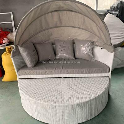 China Good Selling Modern Rattan Sun Bed for sale