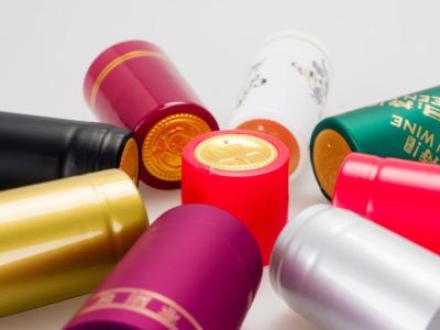 Cina Capsule di alluminio per bottiglie di vino rosso in vetro Termorestringenti Tappi di bottiglia Eco Friendly in vendita