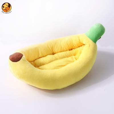 China Travel Cartoon Banana Pet Bed Cat's Nest Dog's Nest Warm Pet Sofa Cats Bed and House for sale