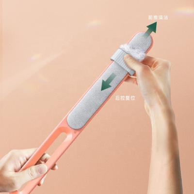 China Sanga 2021 New Design Stocked Dog Clothes Hair Fiber Remover Brush Hair Sticking Device for sale