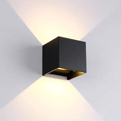 China Outdoor Tempered Glass Square Thru Sconce Landscape Wall Light for sale