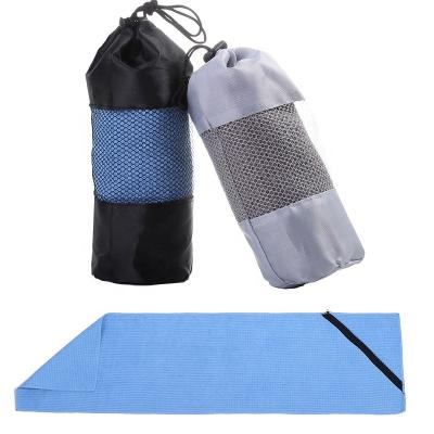 China Wholesale Viable Zipper Pocket Towel Premium Yoga Microfiber Waffle Pattern Workout Hand Gym Towel With Pocket for sale