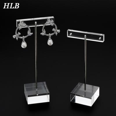 China Factory Portable Portable Earrings Display Stand Elegant T Shape Clear Acrylic Earrings Holder For Jewelry for sale