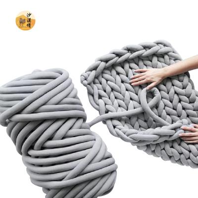 China 500g Chunky Yarn Hand DIY Spinning Boudinage Weaving Blanket Yarn 30mm Natural Super Thick Bulky Arm Soft Anti-pilling For Knitting for sale