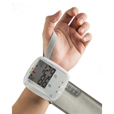 China 2 User China Best Home Price With Smart CE Approved Automatic Wrist Blood Pressure Monitor for sale