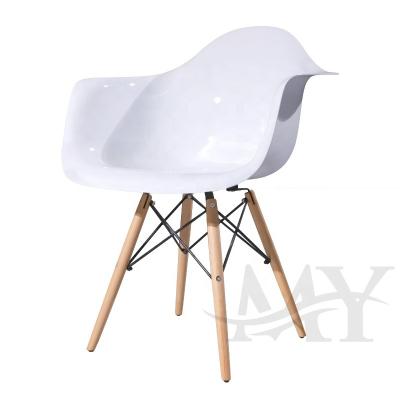 China Customized Application Convertible 2023 Fiberglass Shell Chair Wooden Leg Fold Outdoor Chair Dining Plastic Chair for sale