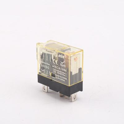 China Epoxy High Quality Compact And Slim Power DC 24V AC 220V Relay RY1S-CL-DC24 Intermediate Base for sale