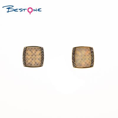 China Bestone New Arrival TRENDY Gold Earrings White And Black Stud Earrings for sale