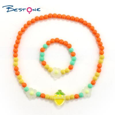 China Bestone TRENDY Customized Acrylic Strawberry Kids Character Necklaces Bracelet Fashion Jewelry Set Necklace For Children for sale