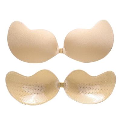 China Anti-Bacterial Wholesale Wing shape strapless Swimming bra invisible adhesive silicone bra for party and wedding dress for sale