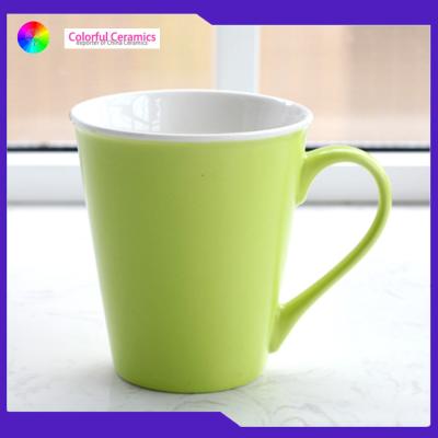 China Handmade Custom Made Ceramic Mugs Commercial Use White Porcelain Material for sale