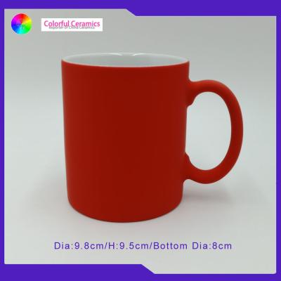 China Milk Glazed Ceramic Coffee Mugs Colorful Food Grade Hand Glazed Mugs for sale