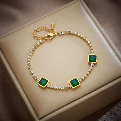 China Zircon Round Fashion Square Bracelet Green Diamond-encrusted Chain Square Pendant Green Titanium Steel Jewelry Bracelet Europe and America for sale