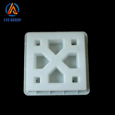 China Eco-friendly Plastic Breeze Block Mold Art Window Cement Breeze Block Molds for sale