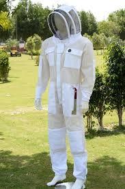 China Air Through Bee Protective Clothing 100% Cotton With Three Layer Mesh for sale