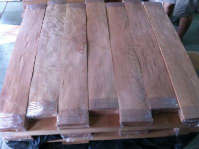 China 910x125x0.5mm cherry veneer for sale