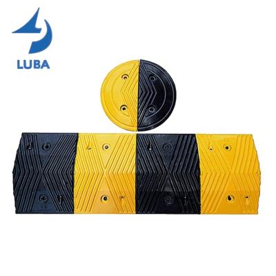 China Durable Washboard Form Rubber Speed ​​Bumps / Rubber Speed ​​Bump / Road Speed ​​Ramp for sale