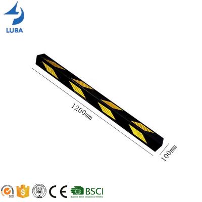 China Corner Wall Protection Modern Yellow Black Rubber Safety Guard Corner Guards for sale