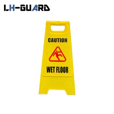 China Wet roads foldable plastic road floor safety precaution sign for sale for sale