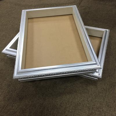 China Modern silver 3D shadow box new custom design size recyclable materials picture frame wholesale made in china for sale