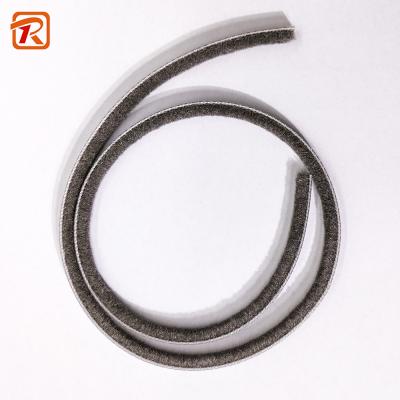 China Modern Bulk Brush Wool Pile Seal Strip 2p 3p Pile Seal Strip For Door Window for sale