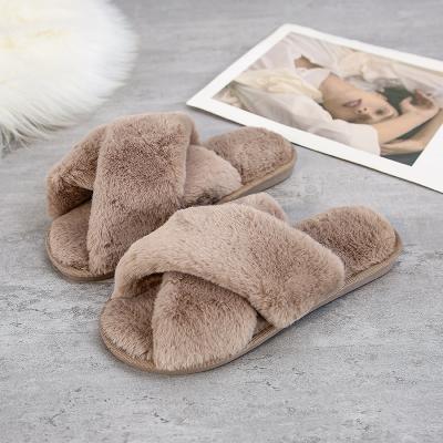 China New Fashion Trend Factory Price Comfortable Design Non-slip Easy Wear PVC Outsole Slippers For Men for sale