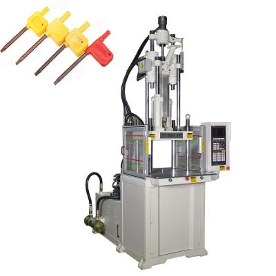 Chine Machine de moulage par injection en plastique standard 55T utilisée pour le support de tournage à vendre