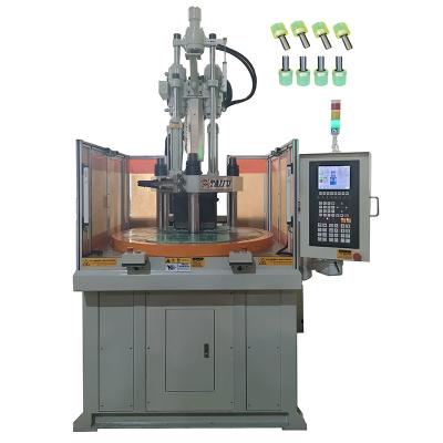 Chine Facile d'utilisation rotative Verticale Machine de moulage par injection de plastique pour la fabrication de vis à vendre