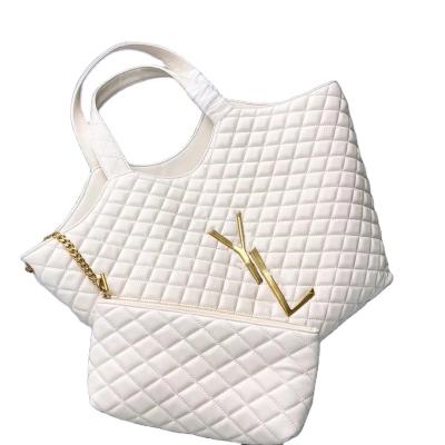 China Fashion Tote Bag Designer Bags Women Bags Handbag Classic Cross - Body Grab Snakeskin Pretty Multifunctional High Capacity Letter for sale