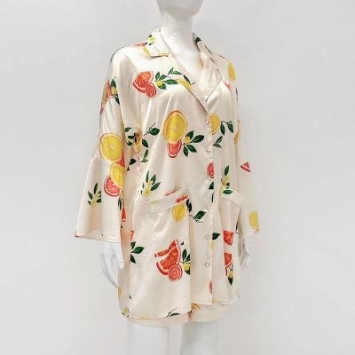 Κίνα Women Fruit Printed Silk Satin Pajamas with Short-Sleeved Elastic Waist Nightsleep Set προς πώληση