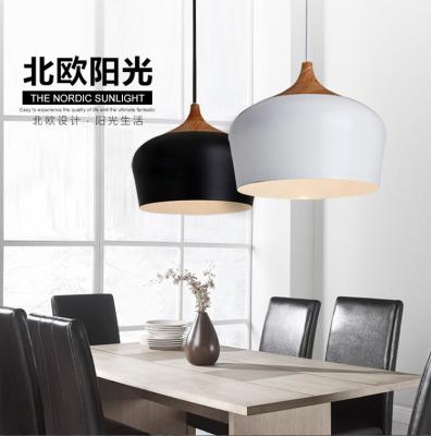 China Hot Sales European Modern Black Pendant Light Unique Art Chandelier Ceiling Iron Pendant Lighting Hanging Lamp for sale